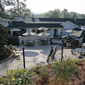 Club Magnolia