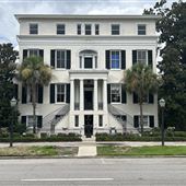 Historic Georgian-Style Residence